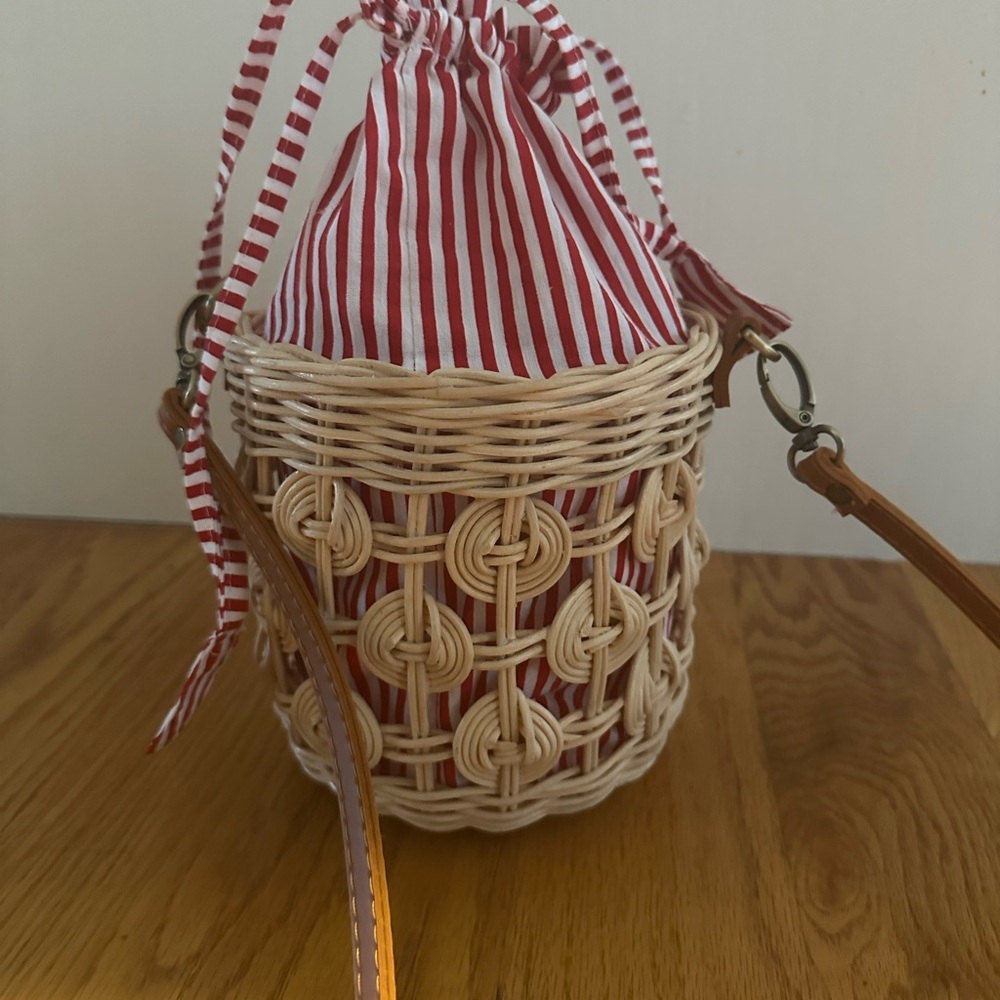 Anthropologie Raffia Bucket Bag Purse NWOT - Picture 3 of 4